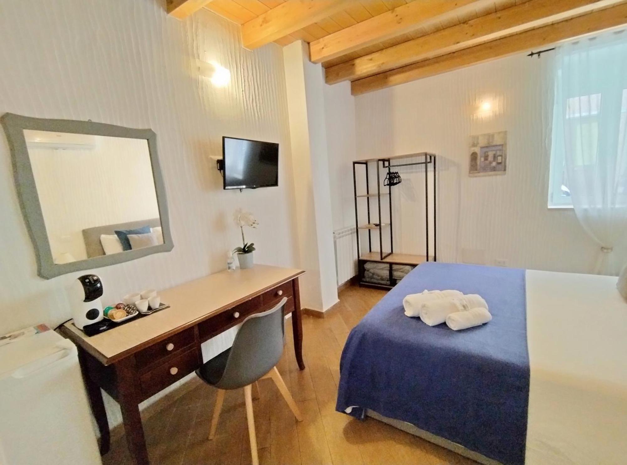 Holmann Suite & Rooms Olbia Ngoại thất bức ảnh